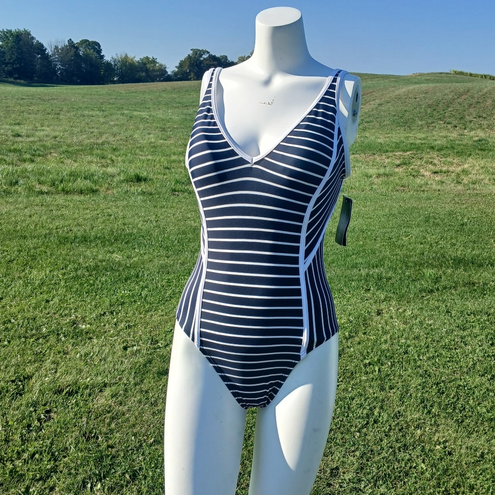 NEW NWT Tommy Hilfiger Swimsuit One Piece womens size 10 Striped Blue Stripes m